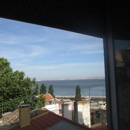 Pensao Sao Joao Da Praca Vandrehjem Lisboa Eksteriør billede